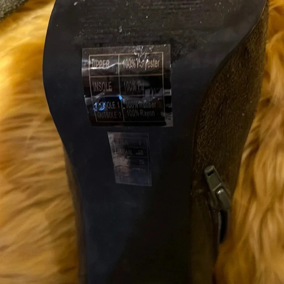 Vintage Faux Suede fashion olive  green chunky heels boots Sz 9 - Picture 7 of 14